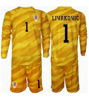Kroatien Dominik Livakovic #1 Målvakt Hemmakläder Barn EM 2024 Långärmad (+ Korta byxor)